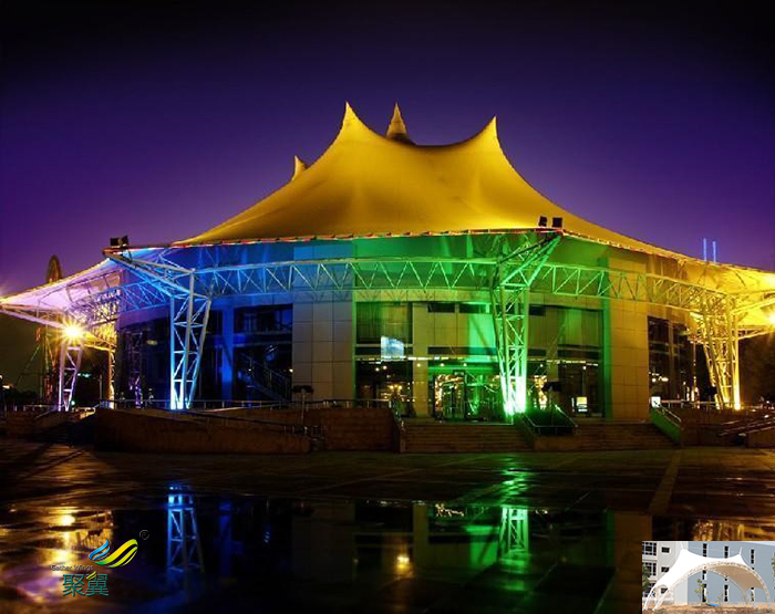 天津專業屋頂張拉舞臺膜結構遮陽篷搭建效果圖