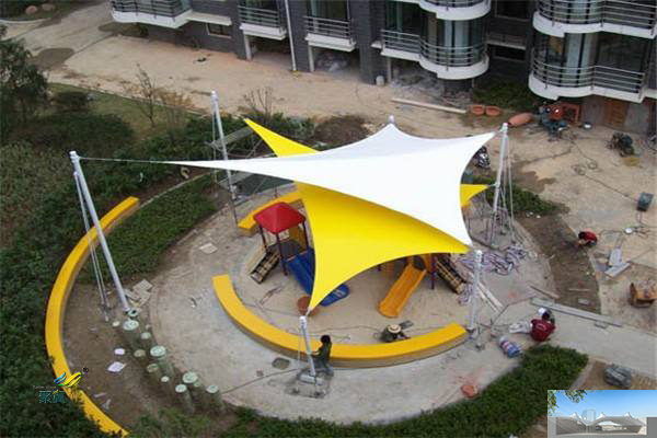 上海充氣車棚膜結構建筑基礎材料設施案例分析有哪些